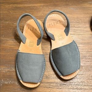PLOMO Leather Sandals